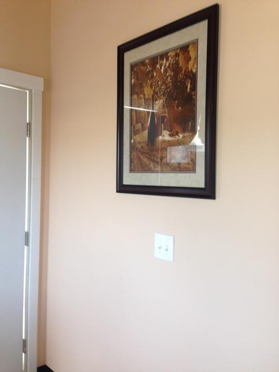 Orca Inn Bellingham Room photo