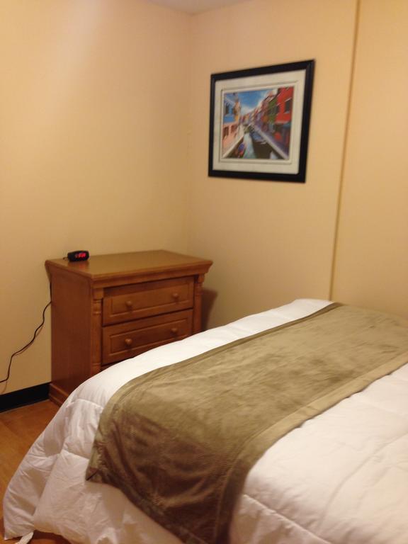 Orca Inn Bellingham Room photo